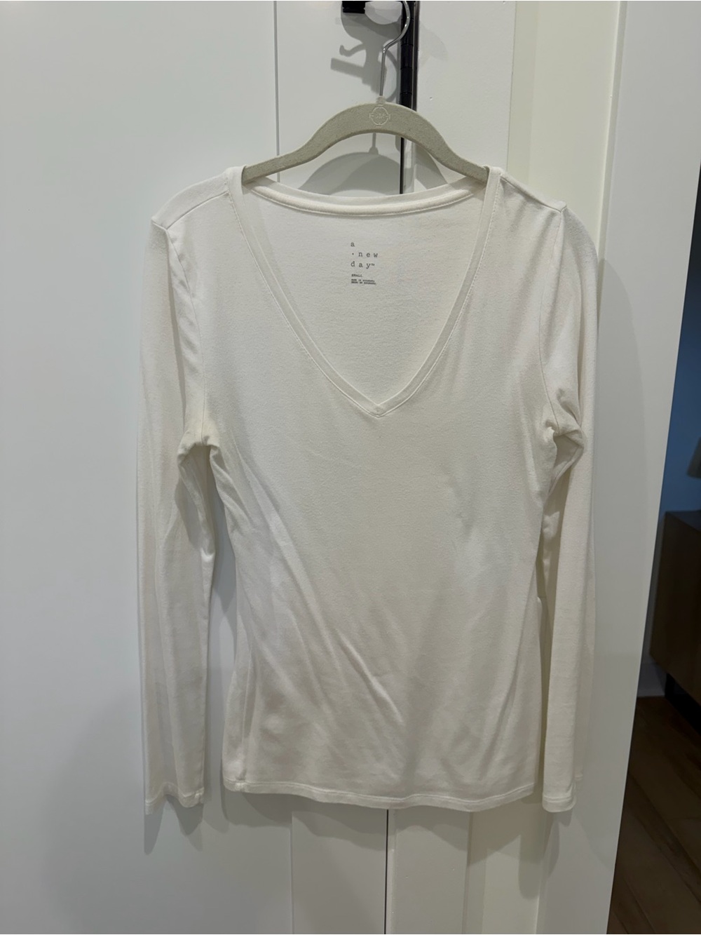 a new day White V-Neck Long Sleeve Women's Top